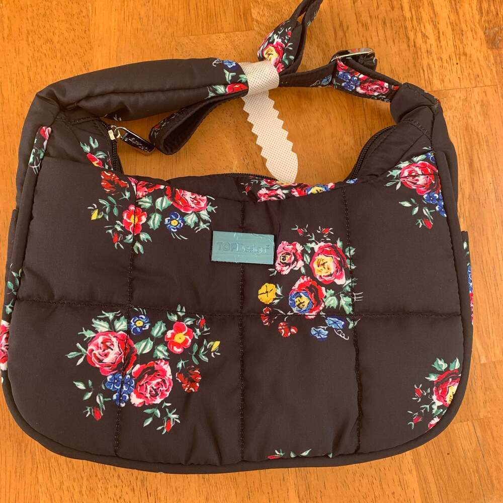 TOP Design Quilted Floral Shoulder Bag – Black with Multicolor Roses